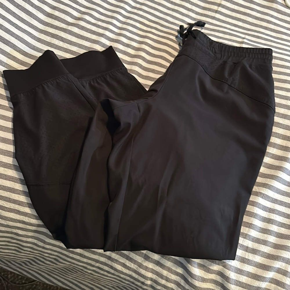 Scrub pants